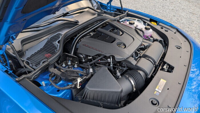 2026 Dodge Charger Sixpack suena apagado pero se conduce mejor de lo que piensas | Reseña | Carscoops